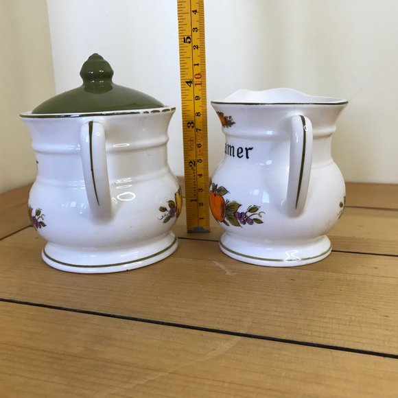 Creamer & Sugar Bowl with Lid Set Vintage Ceramic Made in Japan Fruit Design - Picture 2 of 6